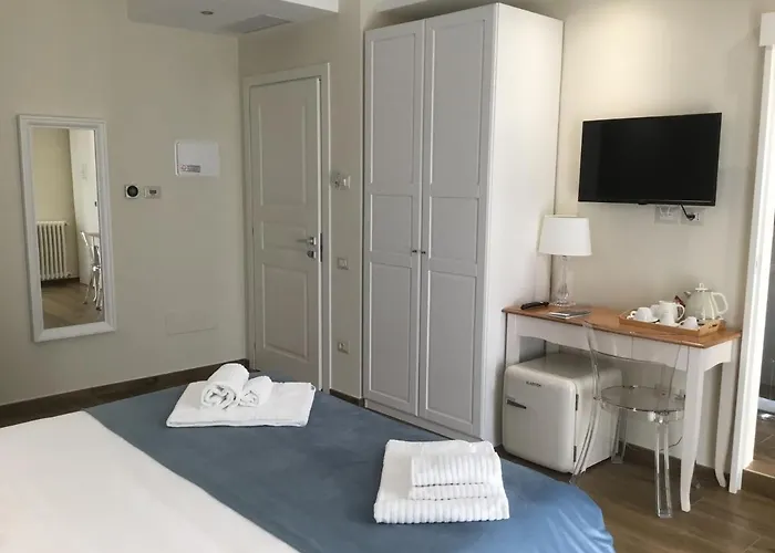 Cavaliere & 4* Matera