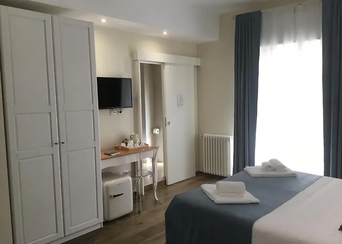 ゲストハウス Cavaliere & マテーラ