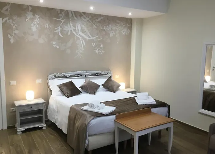 Cavaliere & 招待所 4*