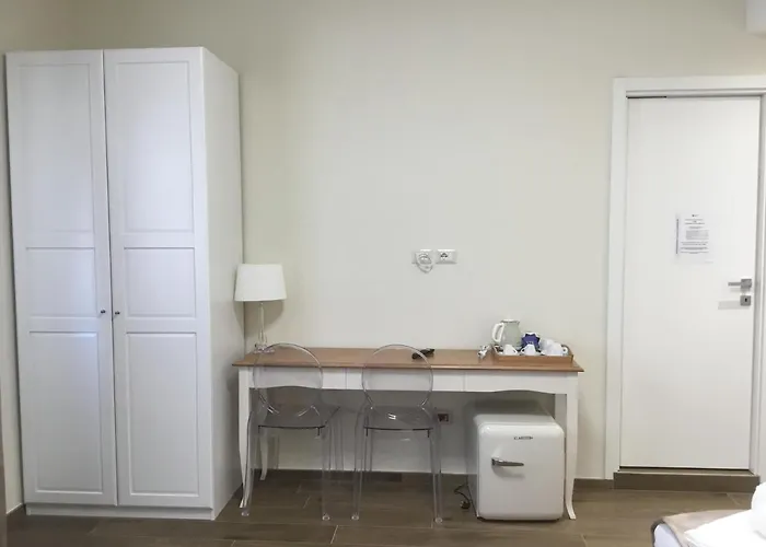 Cavaliere & Affittacamere 4*