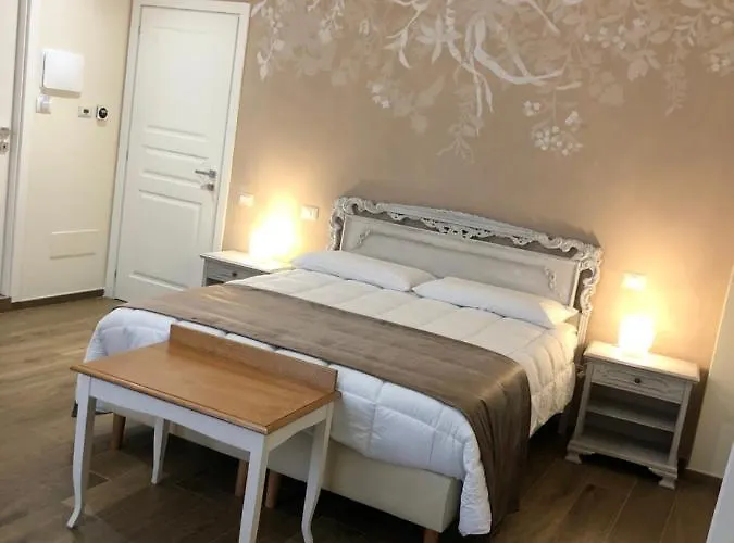 ゲストハウス Cavaliere &